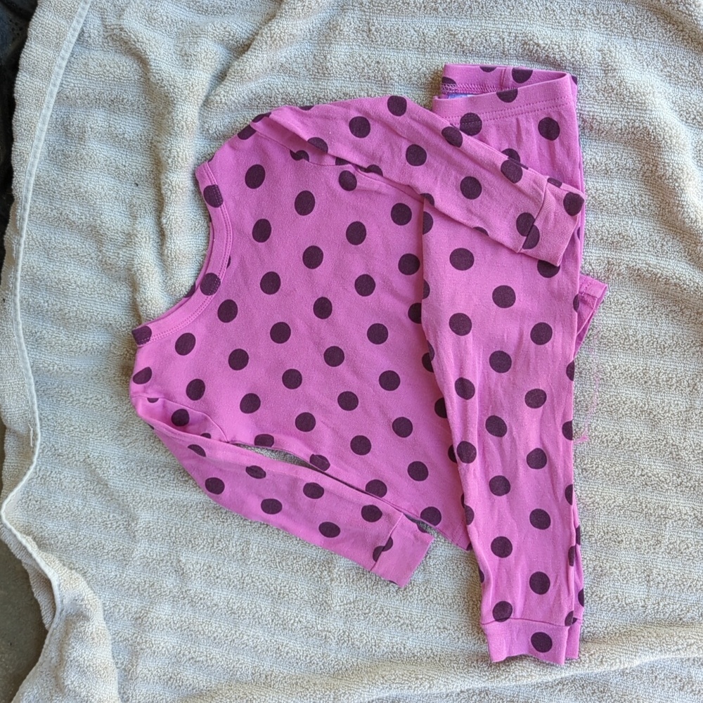 Gap 2T pink polka dot pajama set